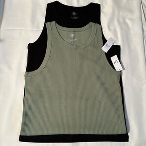 2 Gap ribbed racerback tank tops